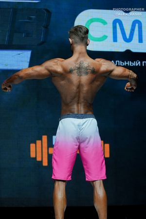 MEN'S PHYSIQUE ЮНИОРЫ